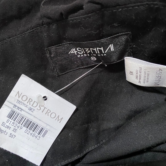 Structured crop top - Picture 2 of 2